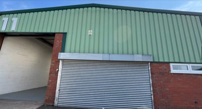 Unit 21-25 Saltbrook Trading Estate, Saltbrook Rd, Halesowen for lease Building Photo- Image 2 of 4