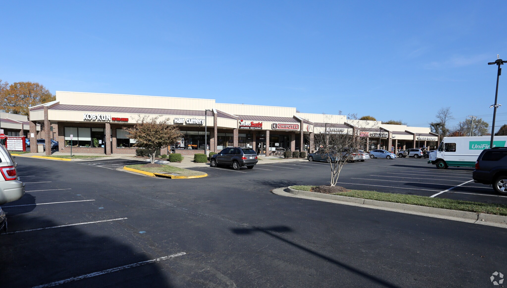 2946 Chain Bridge Rd, Oakton, VA for sale Primary Photo- Image 1 of 1