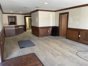 380 W Chestnut St, Washington, PA for lease Interior Photo- Image 1 of 4