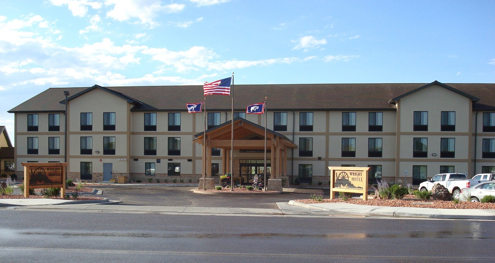 300 Reata Dr, Wright, WY 82732