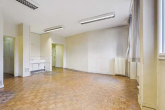 Office in Paris for lease Interior Photo- Image 2 of 7