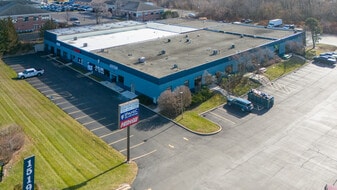 1519 E Main St, St Charles IL - Warehouse