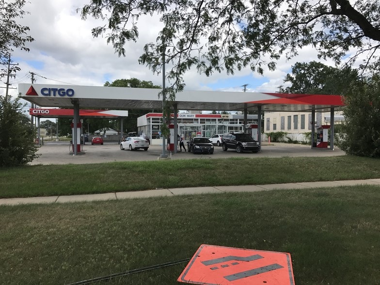 23884 Hoover Rd, Warren, MI for sale - Building Photo - Image 1 of 1