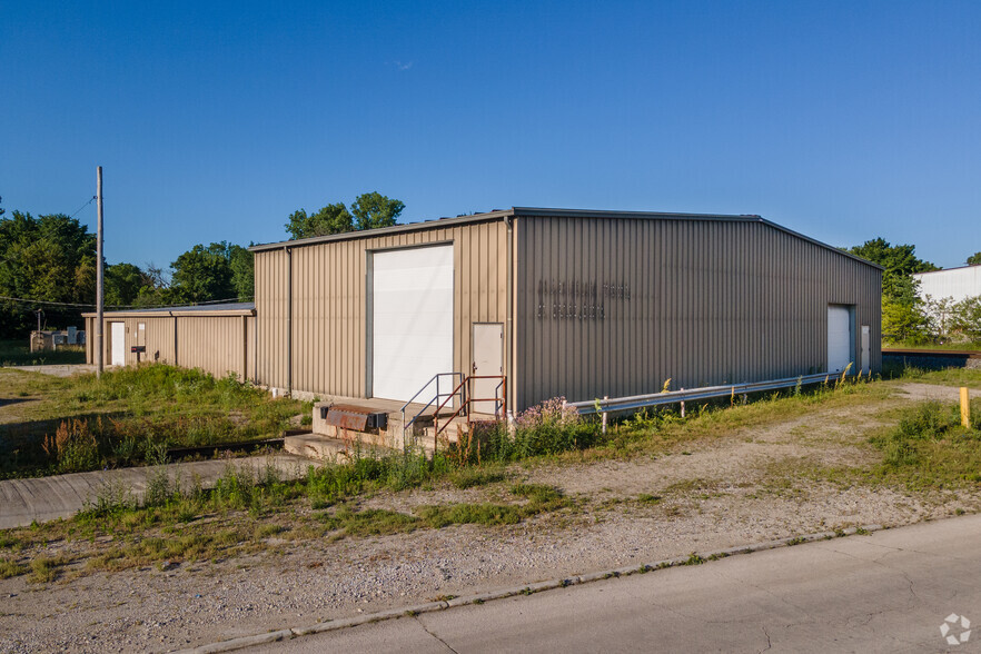 431 E North St, Fostoria, OH for lease - Building Photo - Image 1 of 5