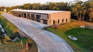 More details for 2101 Delavan Drive, West Des Moines, IA - Industrial for Lease