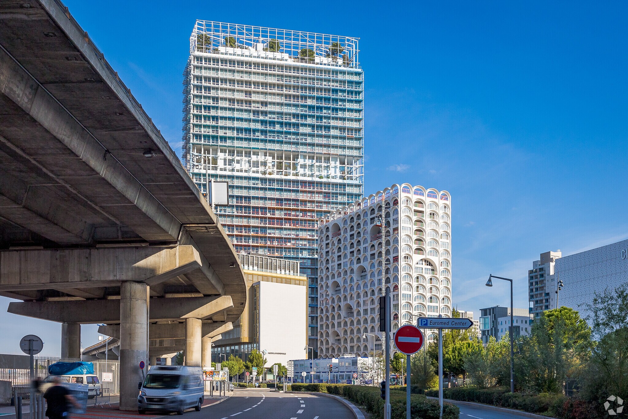 2 Bd Euromediterranée Quai d'Arenc, Marseille for lease Primary Photo- Image 1 of 7