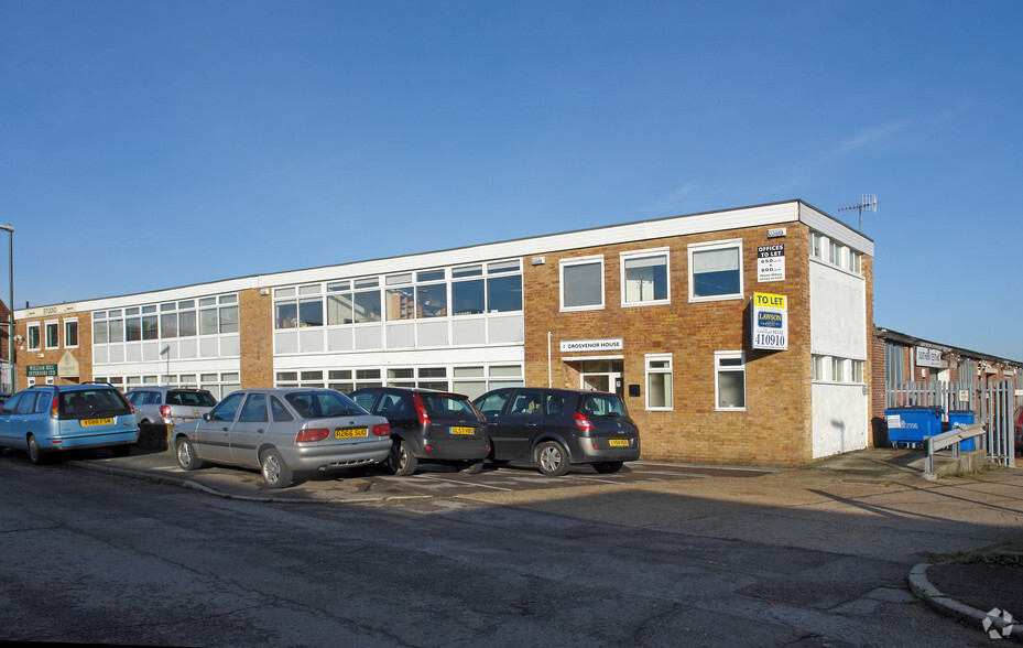 Durkins Rd, East Grinstead for lease - Primary Photo - Image 1 of 5