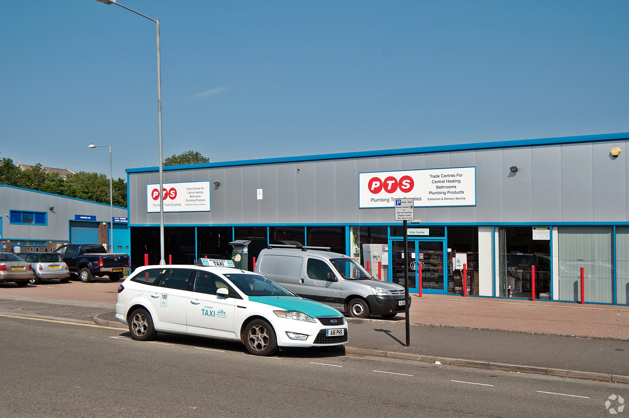 3A-4C Stevenson Rd, Brighton for lease Primary Photo- Image 1 of 9