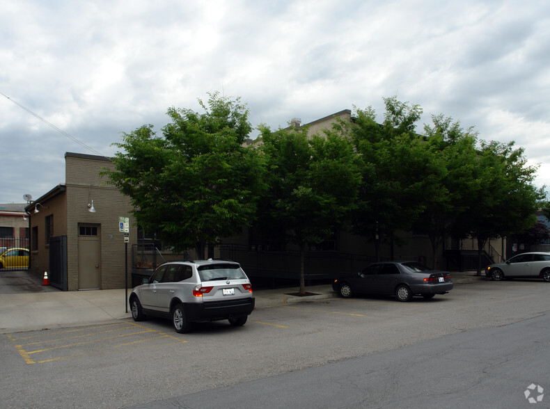 362 W Pierpont Ave, Salt Lake City, UT for lease - Primary Photo - Image 1 of 4