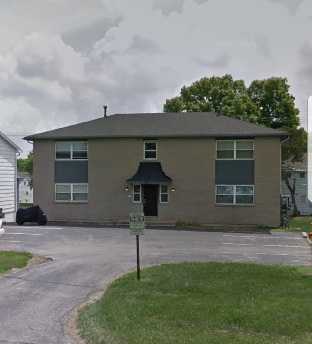 9401 Nieman Rd, Overland Park, KS for sale Primary Photo- Image 1 of 1