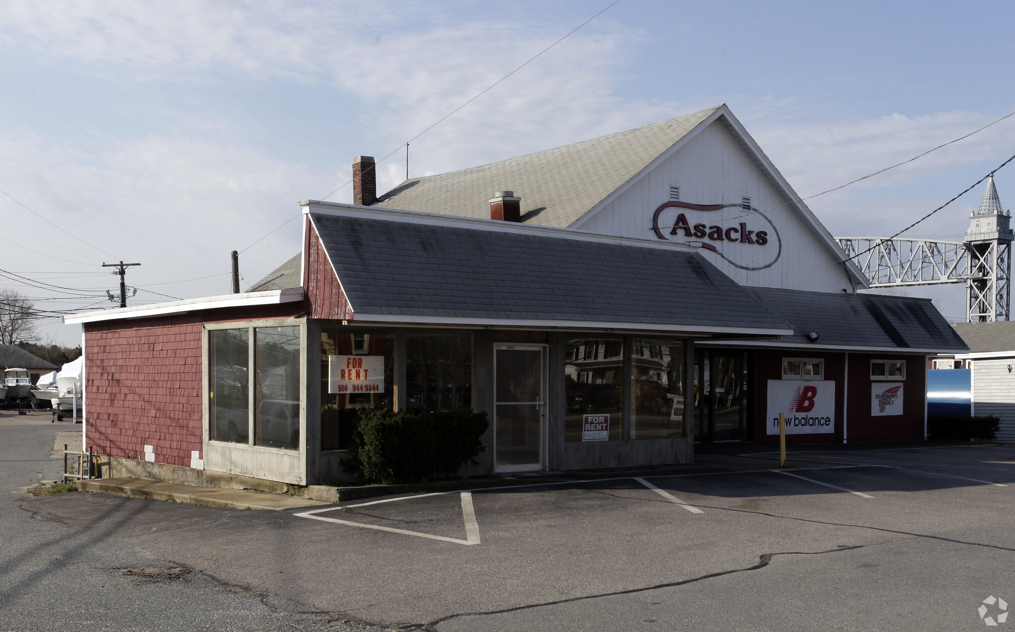 140 Main St, Buzzards Bay, MA for sale Primary Photo- Image 1 of 1