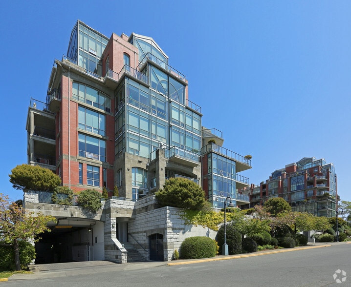 19 Dallas Rd, Victoria, BC for sale - Building Photo - Image 2 of 14
