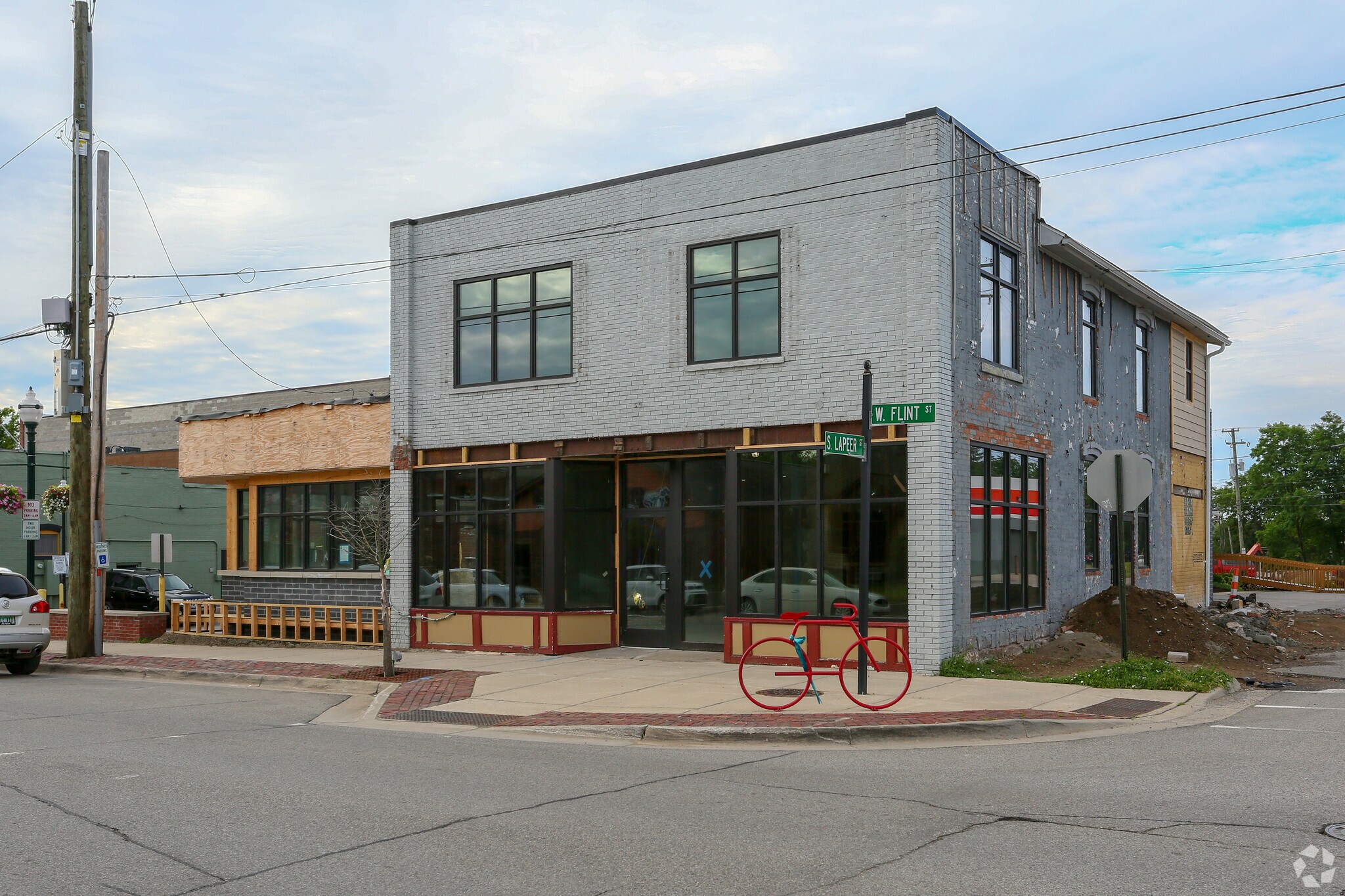 45-47 W Flint St, Lake Orion, MI for sale Primary Photo- Image 1 of 1
