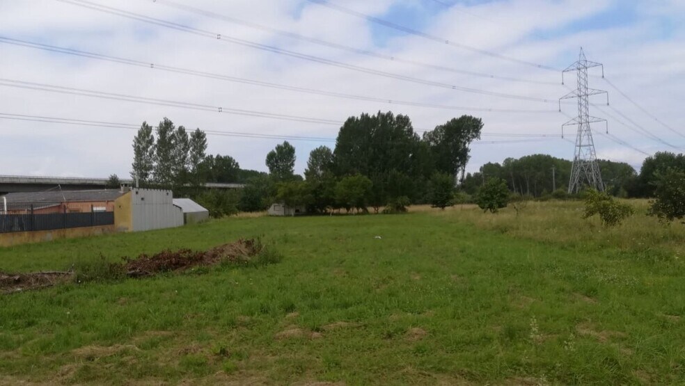 Land in Ponferrada for sale - Building Photo - Image 1 of 6