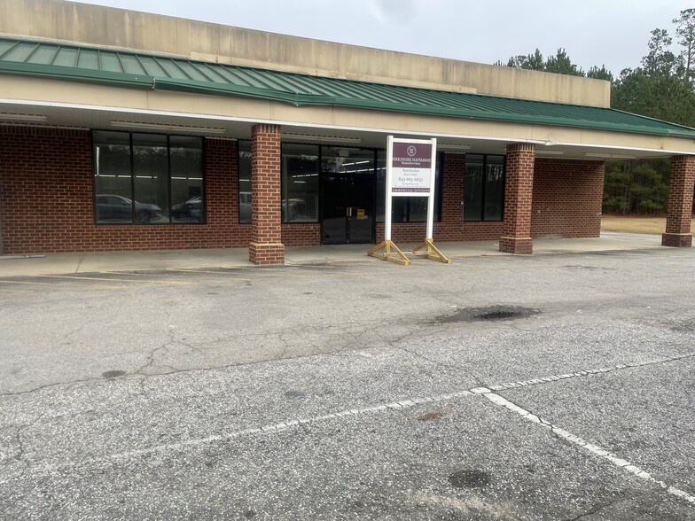 624 S Walnut St, Pamplico, SC for lease - Building Photo - Image 3 of 5