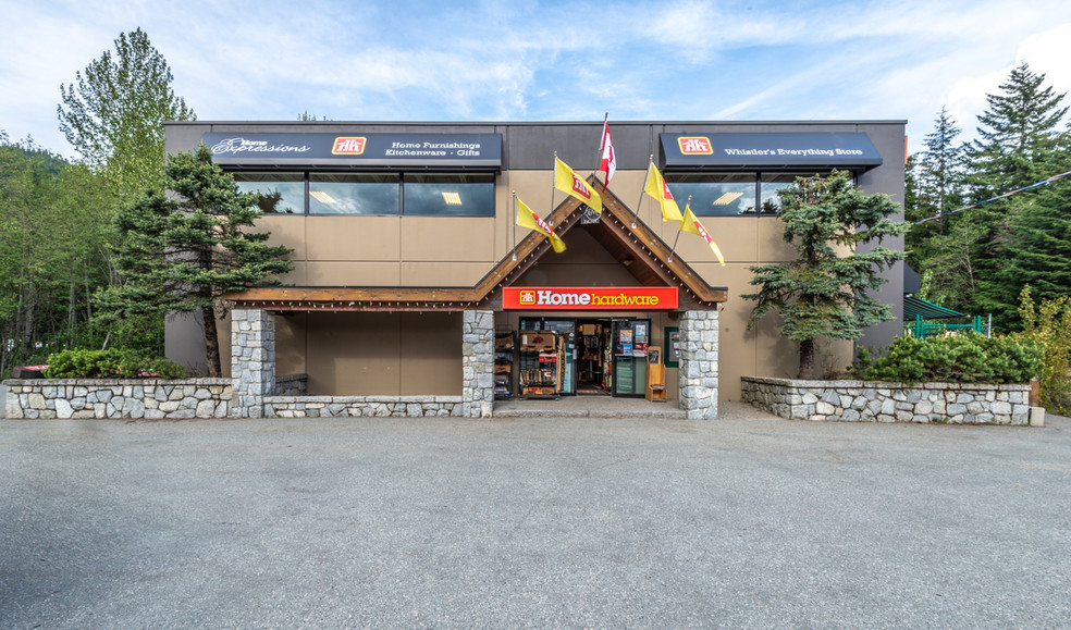 1005 Alpha Lake Rd, Whistler, BC for sale - Primary Photo - Image 1 of 14