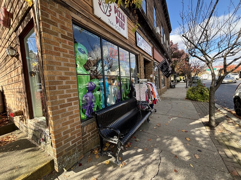 65 Main St, Pine Bush, NY for lease - Building Photo - Image 2 of 11