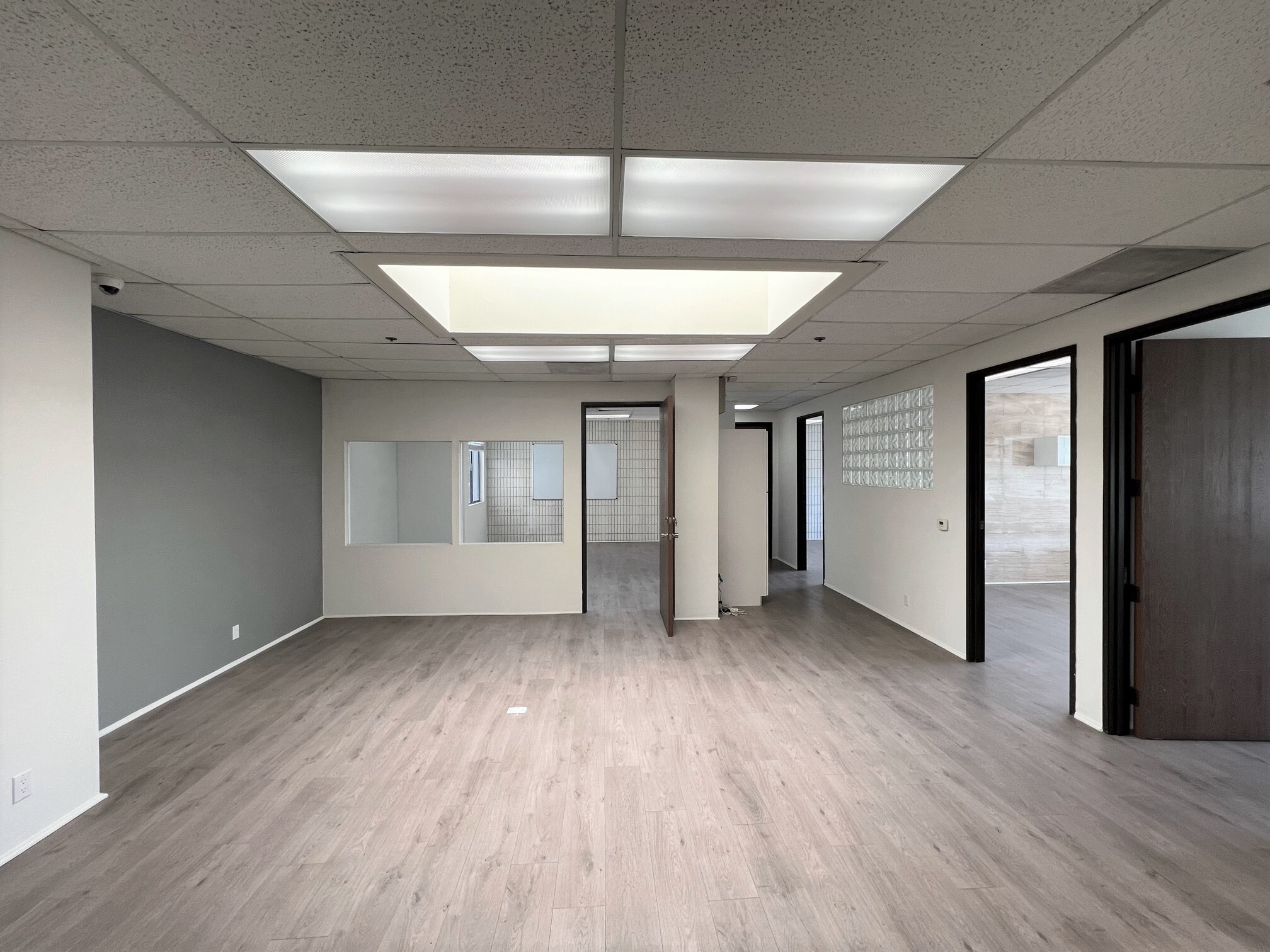 1431 7th St, Santa Monica, CA for lease Interior Photo- Image 1 of 4