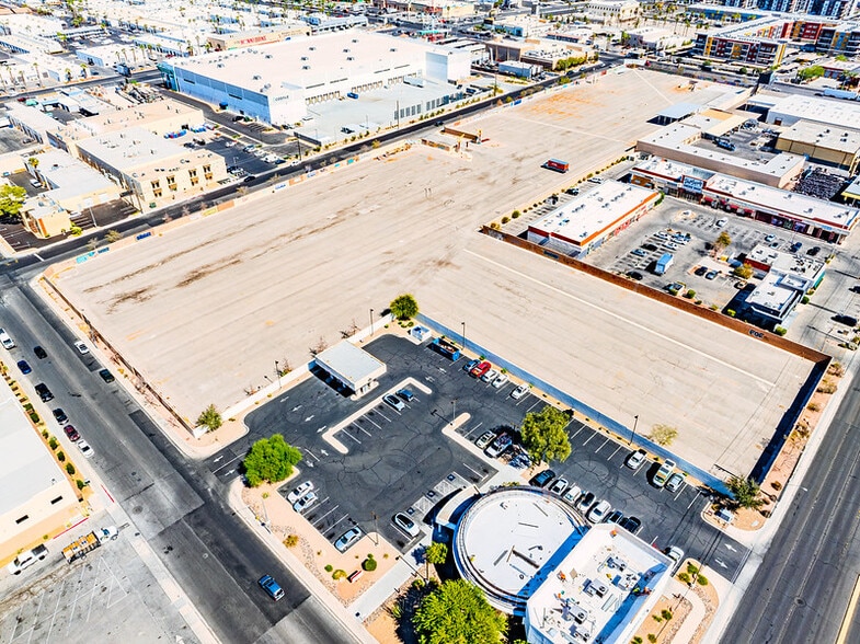 4138 Pioneer ave, Las Vegas, NV for lease - Building Photo - Image 2 of 2