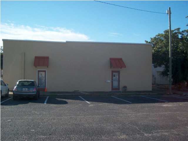 102 Garden St, Pensacola, FL for lease - Building Photo - Image 2 of 7