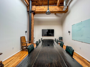 75-81 SE Yamhill St, Portland, OR for lease Interior Photo- Image 1 of 26