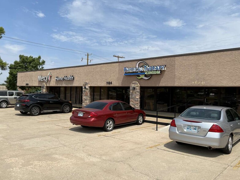 1120 S Douglas Blvd, Oklahoma City, OK for lease - Building Photo - Image 3 of 3