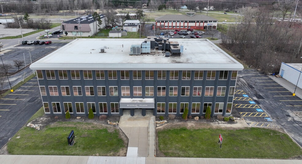 347 Midway Blvd, Elyria, OH for lease - Building Photo - Image 3 of 30