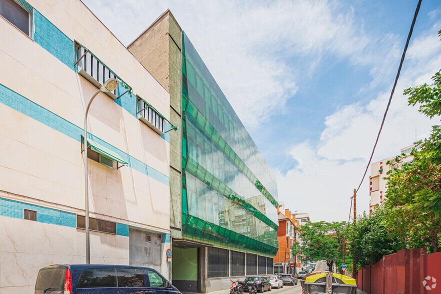 Calle de Ulises, 108, Madrid, Madrid for sale - Building Photo - Image 3 of 3