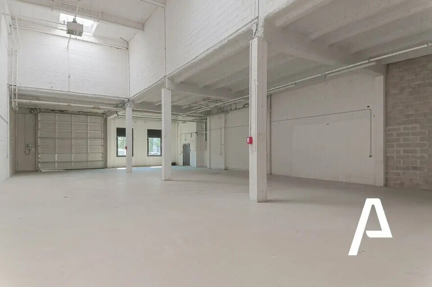 Flex in Villebon-sur-Yvette for lease - Building Photo - Image 1 of 8