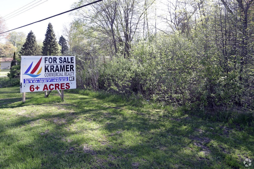 2603 Griswold St, Port Huron, MI for lease - Building Photo - Image 2 of 2