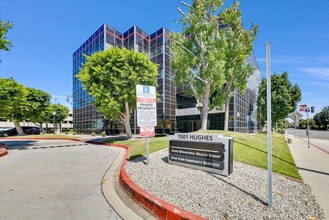 1501 Hughes Way, Long Beach, CA for lease Building Photo- Image 2 of 15