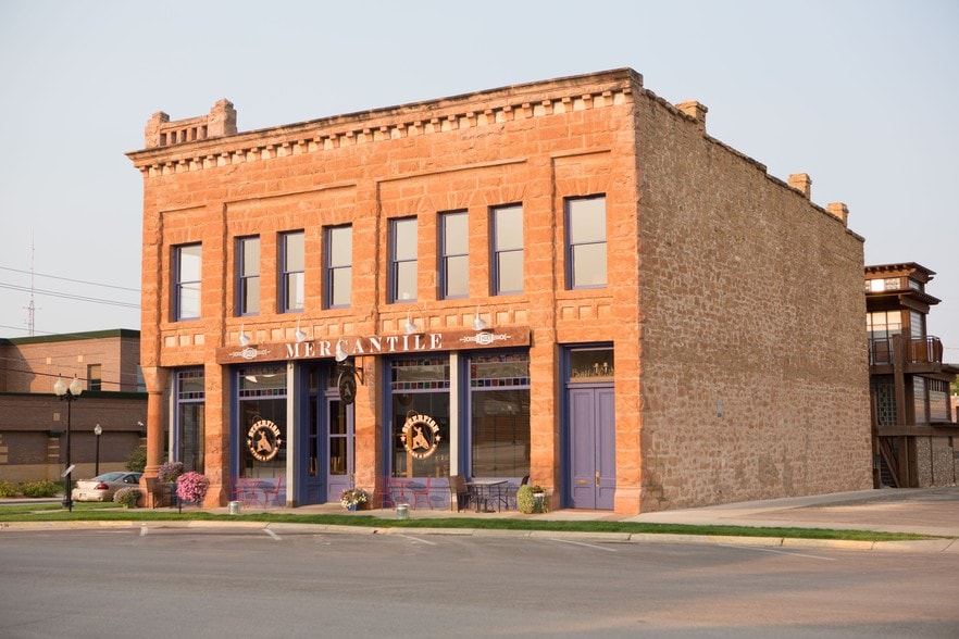 701 N 5th St, Spearfish, SD for sale - Building Photo - Image 3 of 20