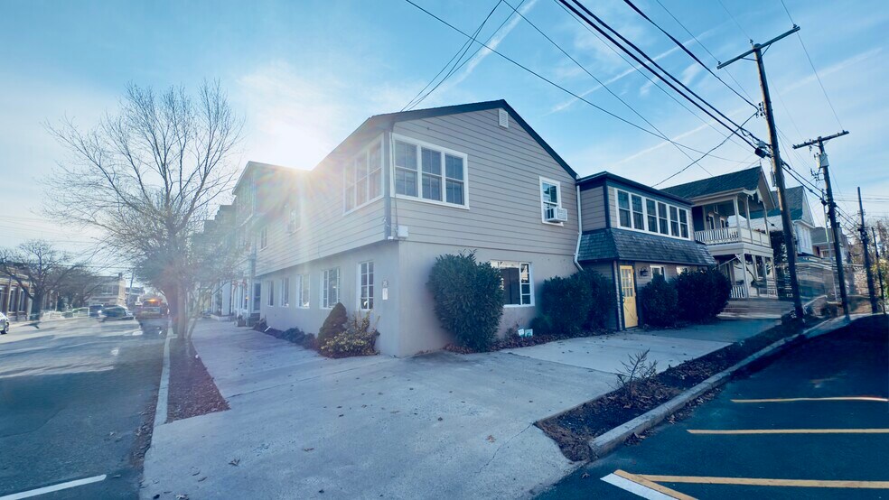 35 Pilgrim Pathway, Ocean Grove, NJ for lease - Building Photo - Image 1 of 15