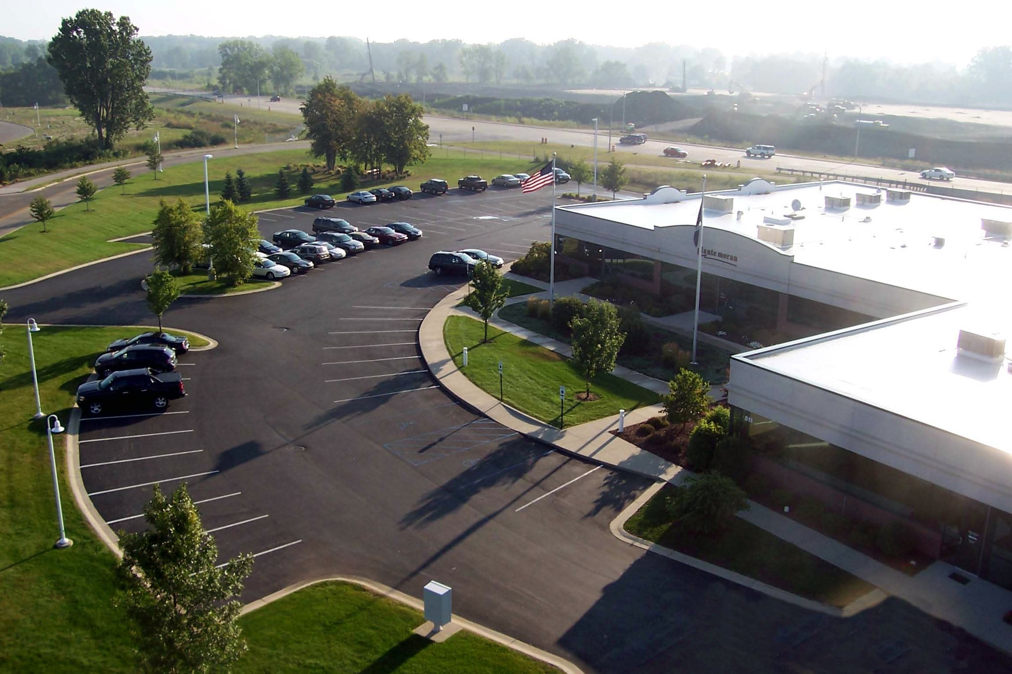 511 Renaissance Dr, Saint Joseph, MI for sale Primary Photo- Image 1 of 2