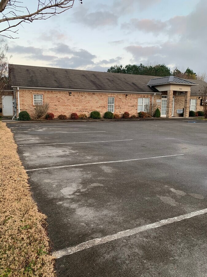 7561 Wall Triana Hwy, Madison, AL 35757