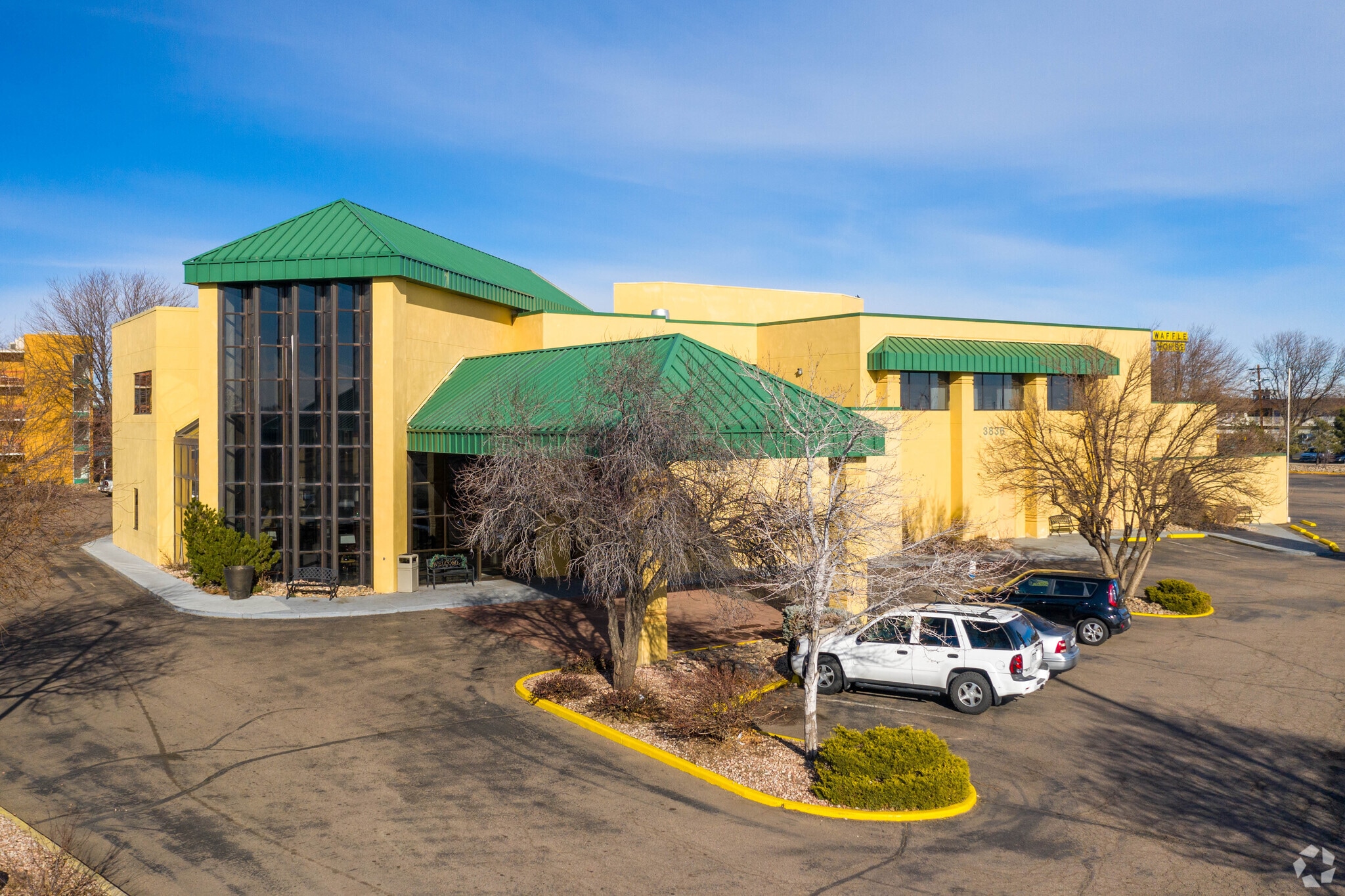 3836 E Mulberry St portfolio of 2 properties for sale on LoopNet.com Building Photo- Image 1 of 3