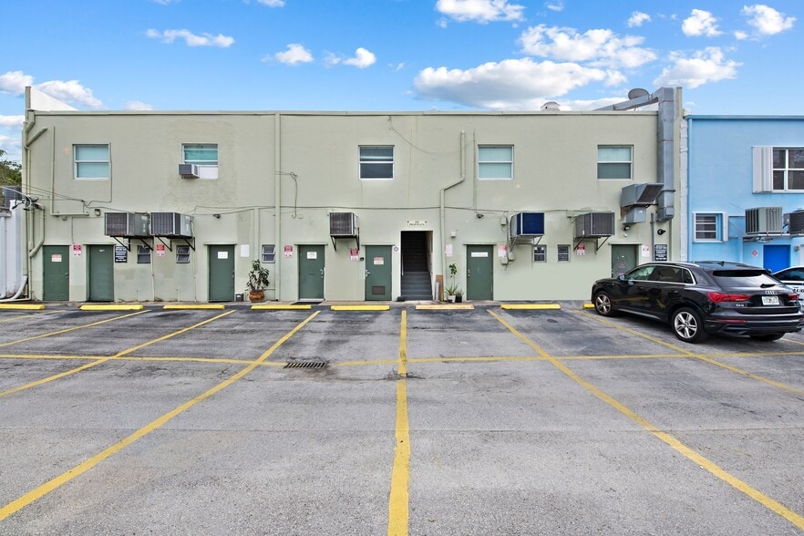 255 Commercial Blvd, Lauderdale By The Sea, FL for lease - Building Photo - Image 3 of 16
