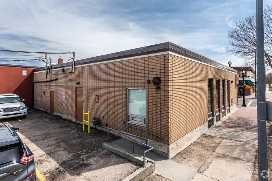3924 118th Ave NW, Edmonton, AB for sale - Building Photo - Image 2 of 2