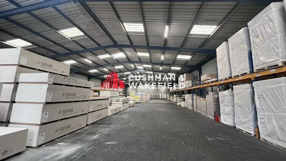 Flex in Toulouse for lease - Interior Photo - Image 3 of 8