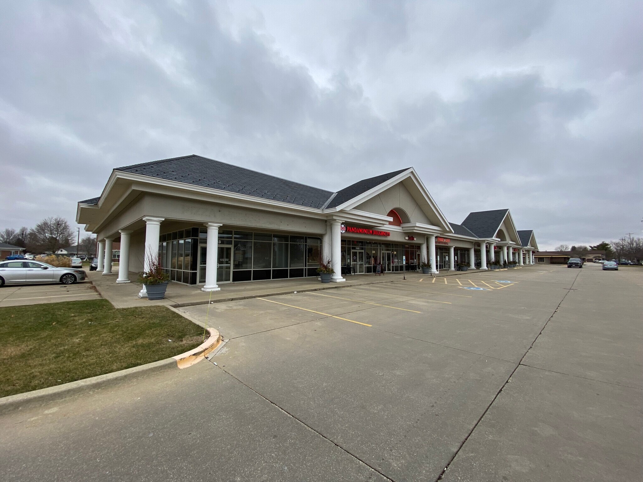 1103-1125 Windsor Rd, Champaign, IL for sale Building Photo- Image 1 of 1