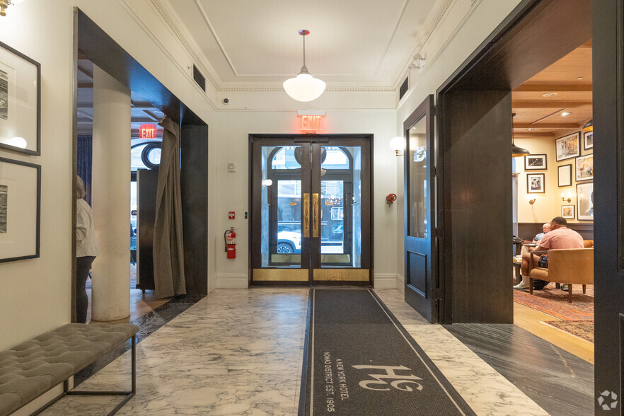 34 E 32nd St, New York, NY for sale - Lobby - Image 2 of 31