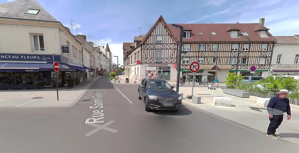 Retail in Vernon for sale Building Photo- Image 1 of 3