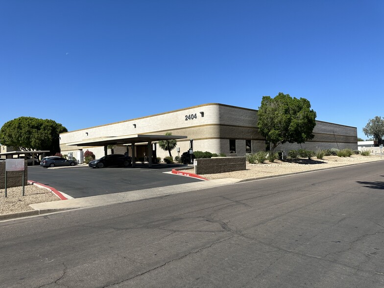 2410 W 14th St, Tempe, AZ for lease - Building Photo - Image 1 of 4