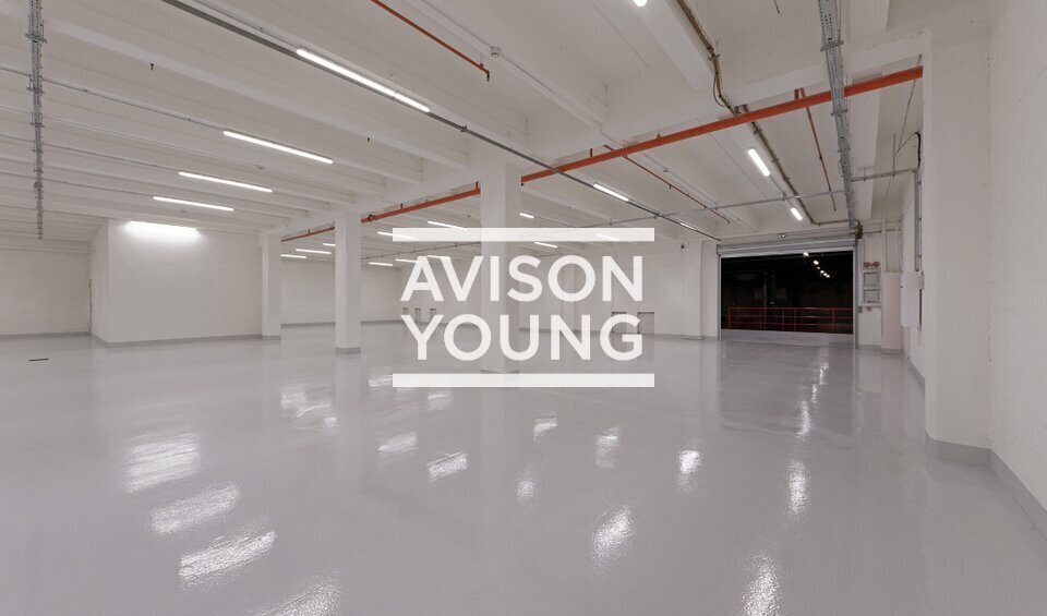Industrial in Paris for lease Interior Photo- Image 1 of 4