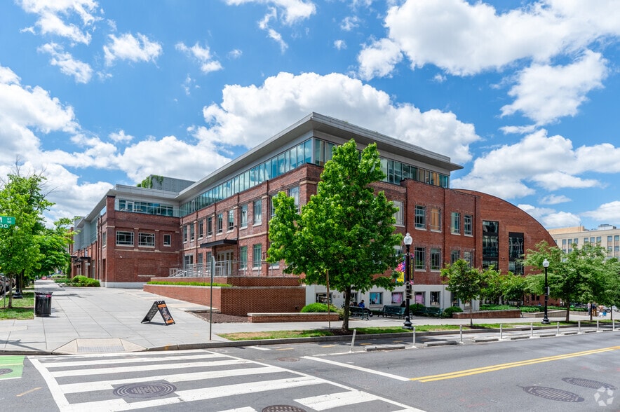 1140 3rd St NE, Washington, DC for lease - Primary Photo - Image 1 of 19