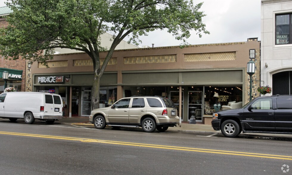 297-311 E Maple Rd, Birmingham, MI for sale - Primary Photo - Image 1 of 1