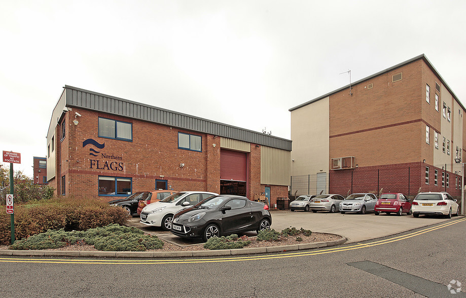 Matrix Ct, Leeds for lease - Building Photo - Image 2 of 3