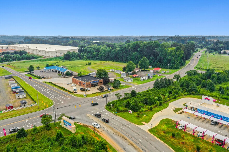 1743 Us Highway 601 N, Mocksville, NC for sale - Building Photo - Image 2 of 4