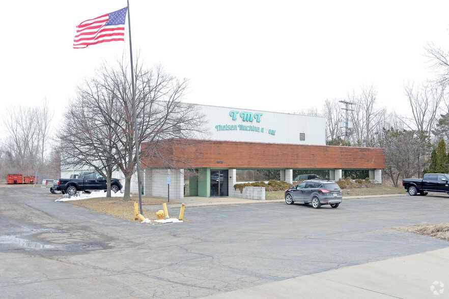 17625 23 Mile Rd, Macomb, MI for lease - Primary Photo - Image 3 of 9