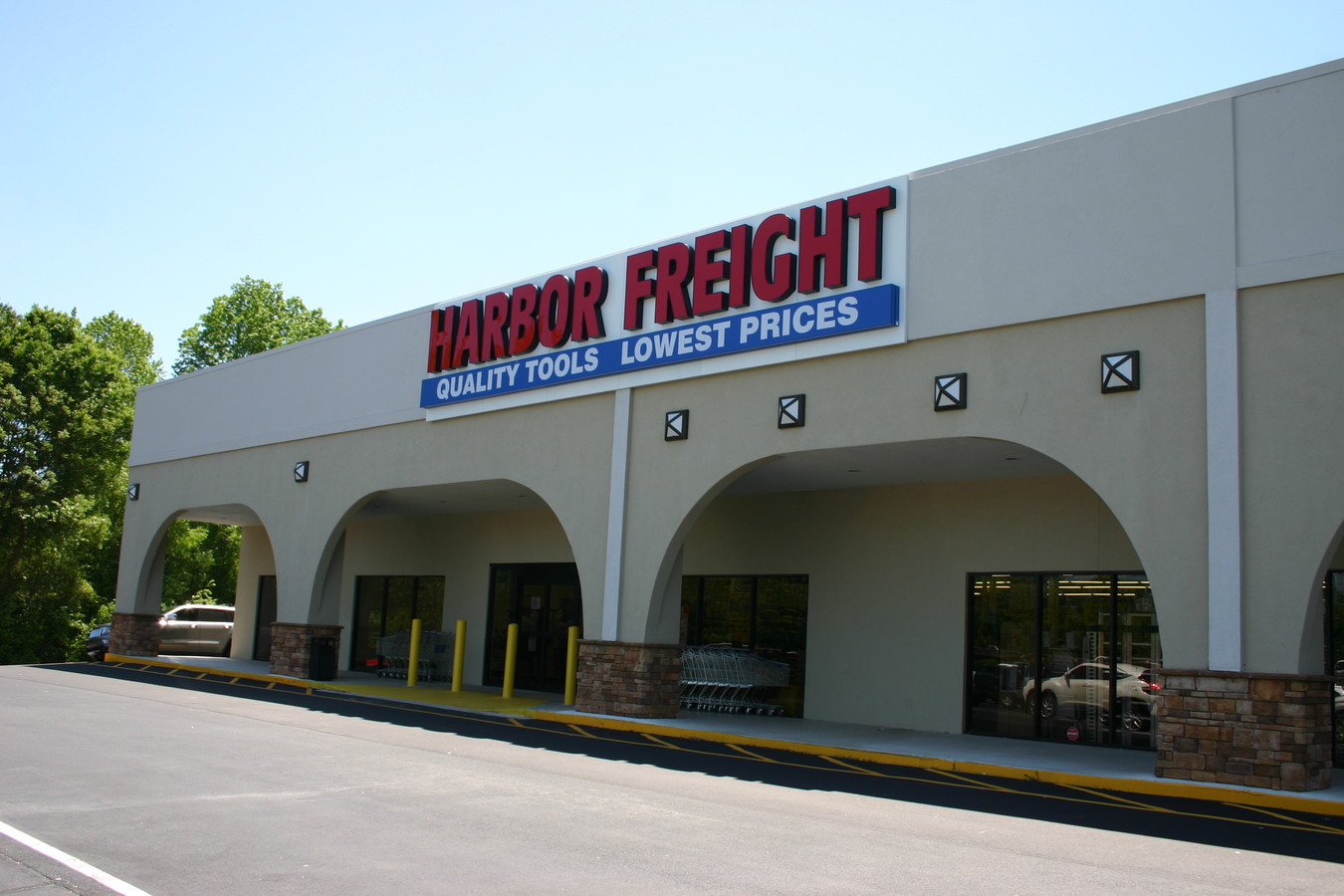 Rent A Center Newnan Ga - Visit our aaron's store at 56 bullsboro dr in newnan, ga to get affordable monthly payments on rent to own furniture, appliances, electronics, computers, and tv's from brands you love.